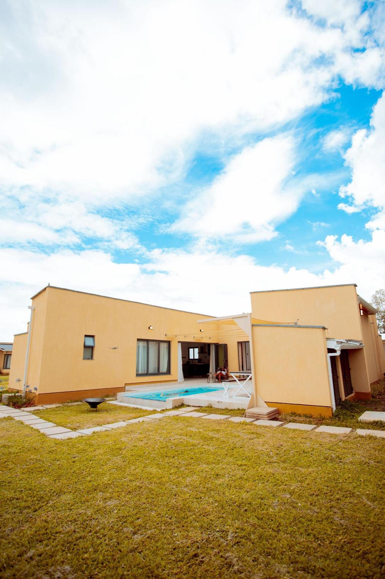 Phelgone * Nanyuki